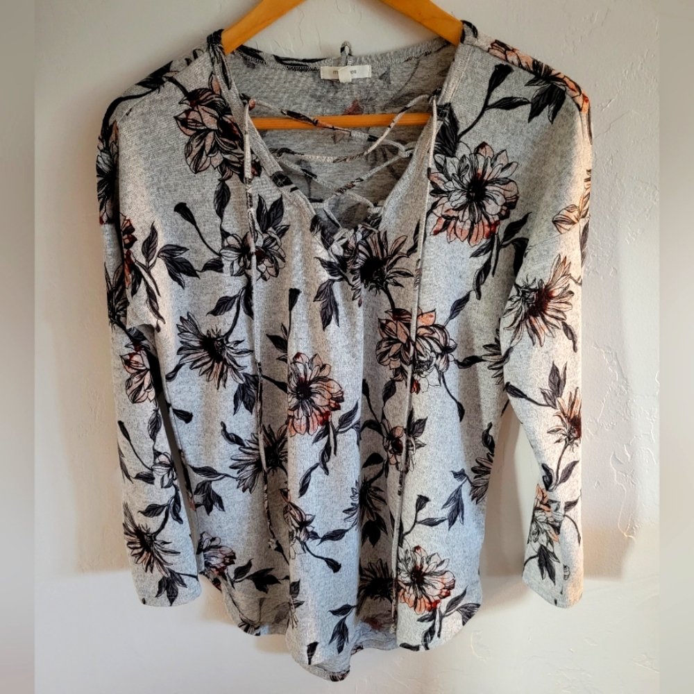 Floral Cinch Tie Blouse